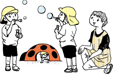 保育園で遊ぶ子どもたち＋保育士
